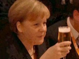 Merkel´s Bierdusche