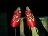 Stella Artois - rote Schuhe